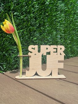 SUPERJUF
