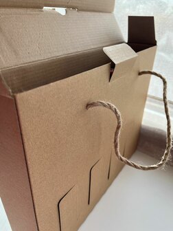 BIERKARTON PETER ZIJN