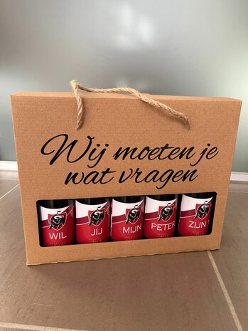 BIERKARTON PETER ZIJN